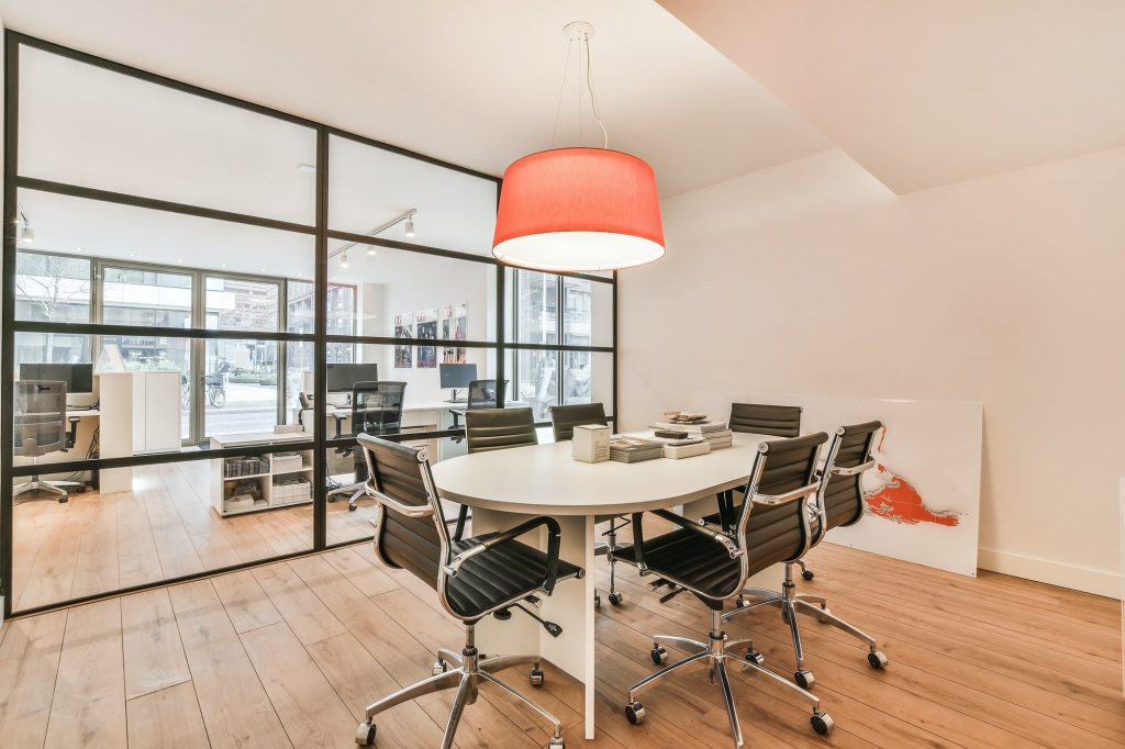 Spacious office room design